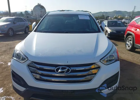 2016 Hyundai Santa Fe Sport 2.4L z USA, uszkodzony, nr VIN 5XYZT3LB2GG334435